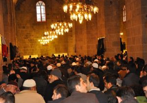 Özal mevlitle anıldı